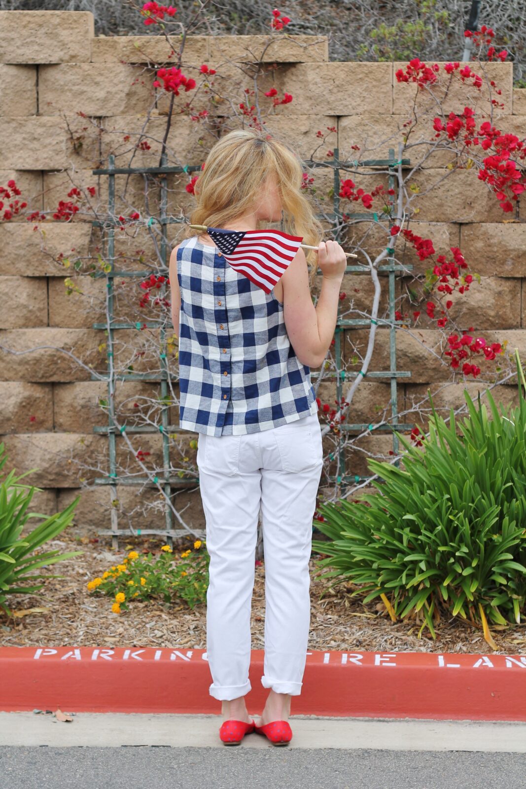 two-outfits-to-wear-on-memorial-day